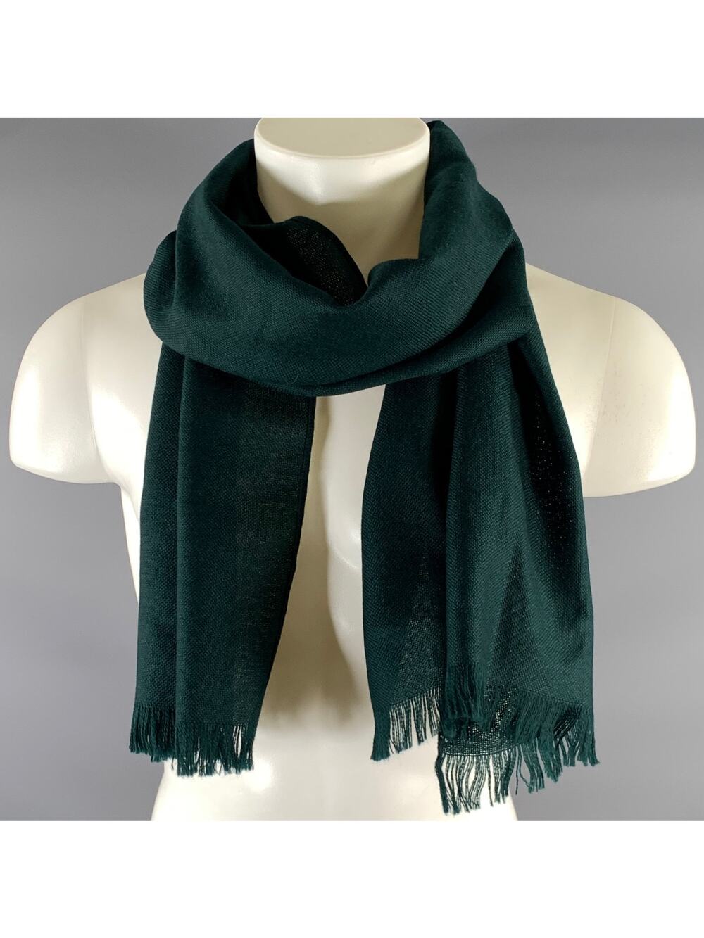 Size Green Knit Scarves